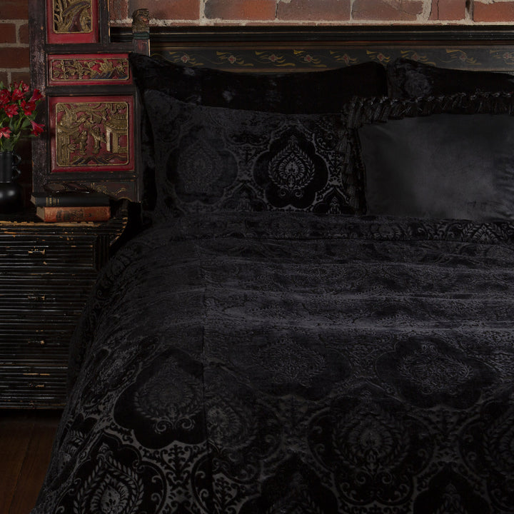 Damask Velvet Duvet Cover Set - Black